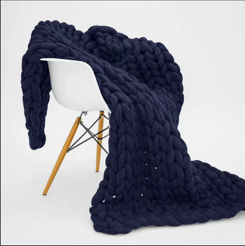 Chunky Knitted Heavy Blanket – Soft Weighted Throw for Cozy Winter Comfort & Home Décor