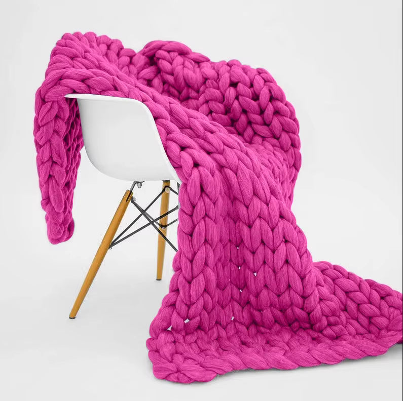 Chunky Knitted Heavy Blanket – Soft Weighted Throw for Cozy Winter Comfort & Home Décor
