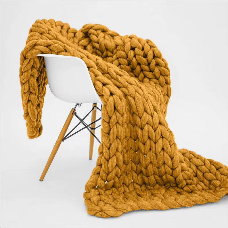 Chunky Knitted Heavy Blanket – Soft Weighted Throw for Cozy Winter Comfort & Home Décor
